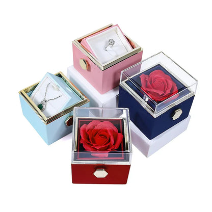 NECKLACE / ROSE BOX