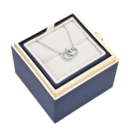 NECKLACE / ROSE BOX