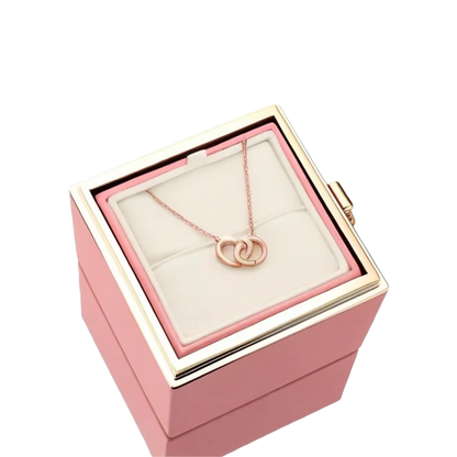 NECKLACE / ROSE BOX