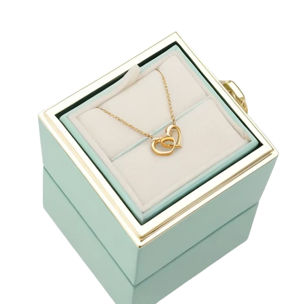 NECKLACE / ROSE BOX